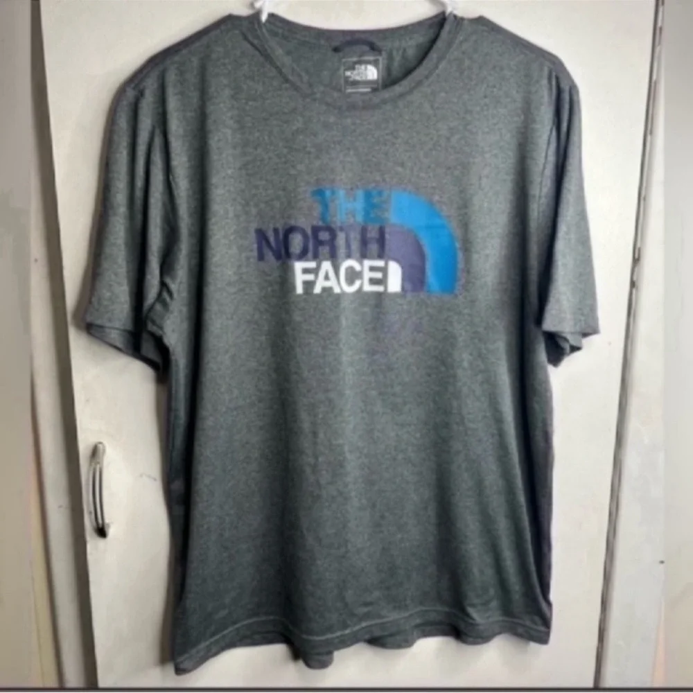 The North Face Mens Tee Gray/Blue Size Medium
